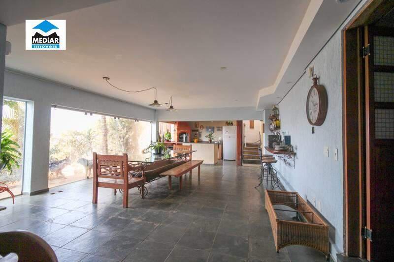 Casa, Buritis, 4 Quartos, 4 Vagas, 1 Suíte