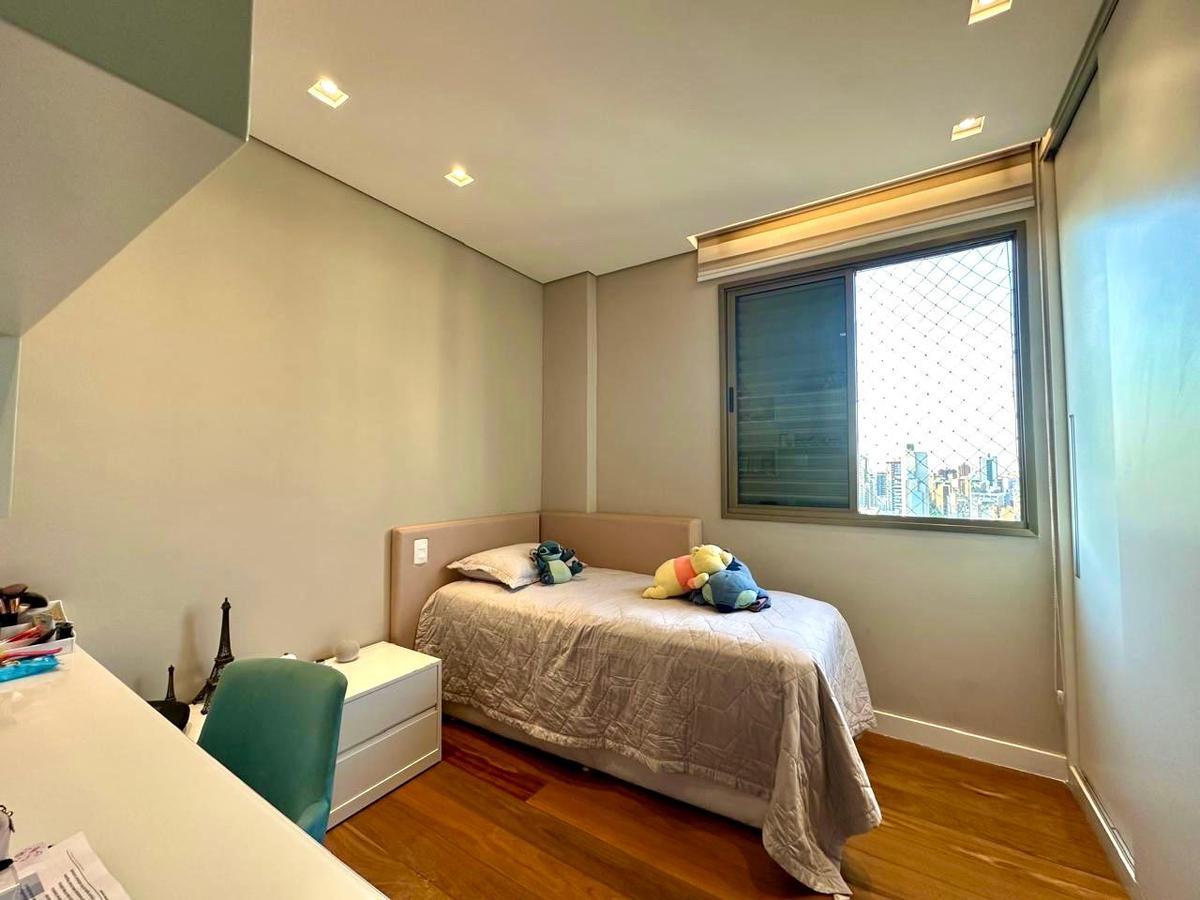 Apartamento, Santo Antônio, 4 Quartos, 4 Vagas, 2 Suítes