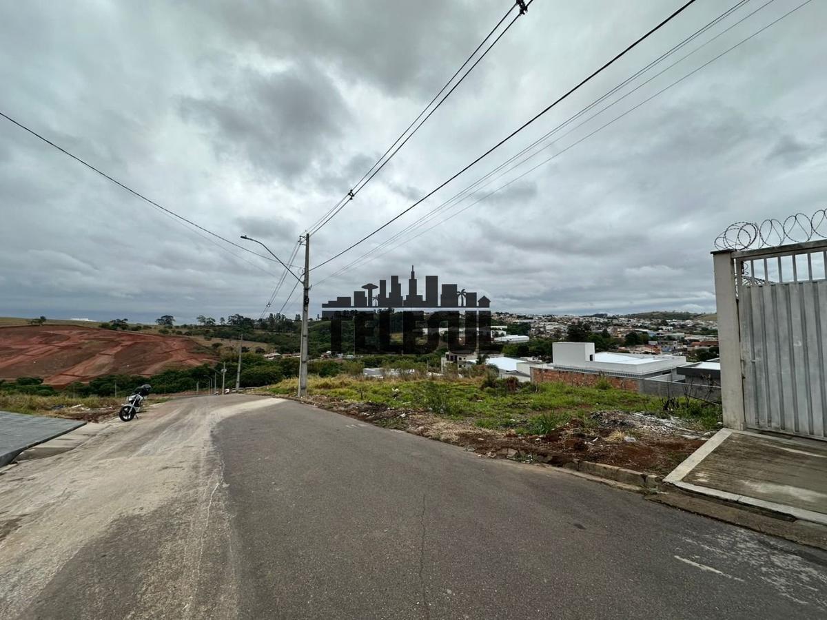 Lote, Vila Verde, 0 Quarto, 0 Vaga