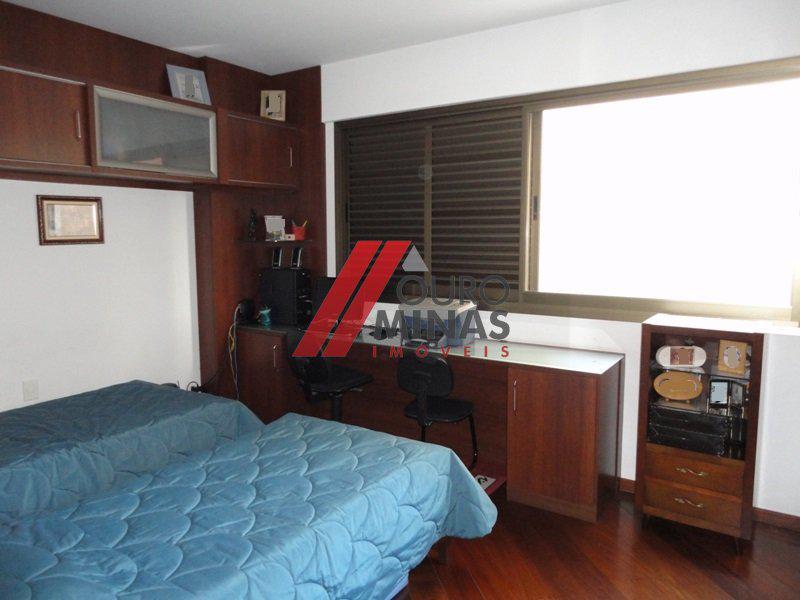 Apartamento, Funcionários, 4 Quartos, 6 Vagas, 2 Suítes