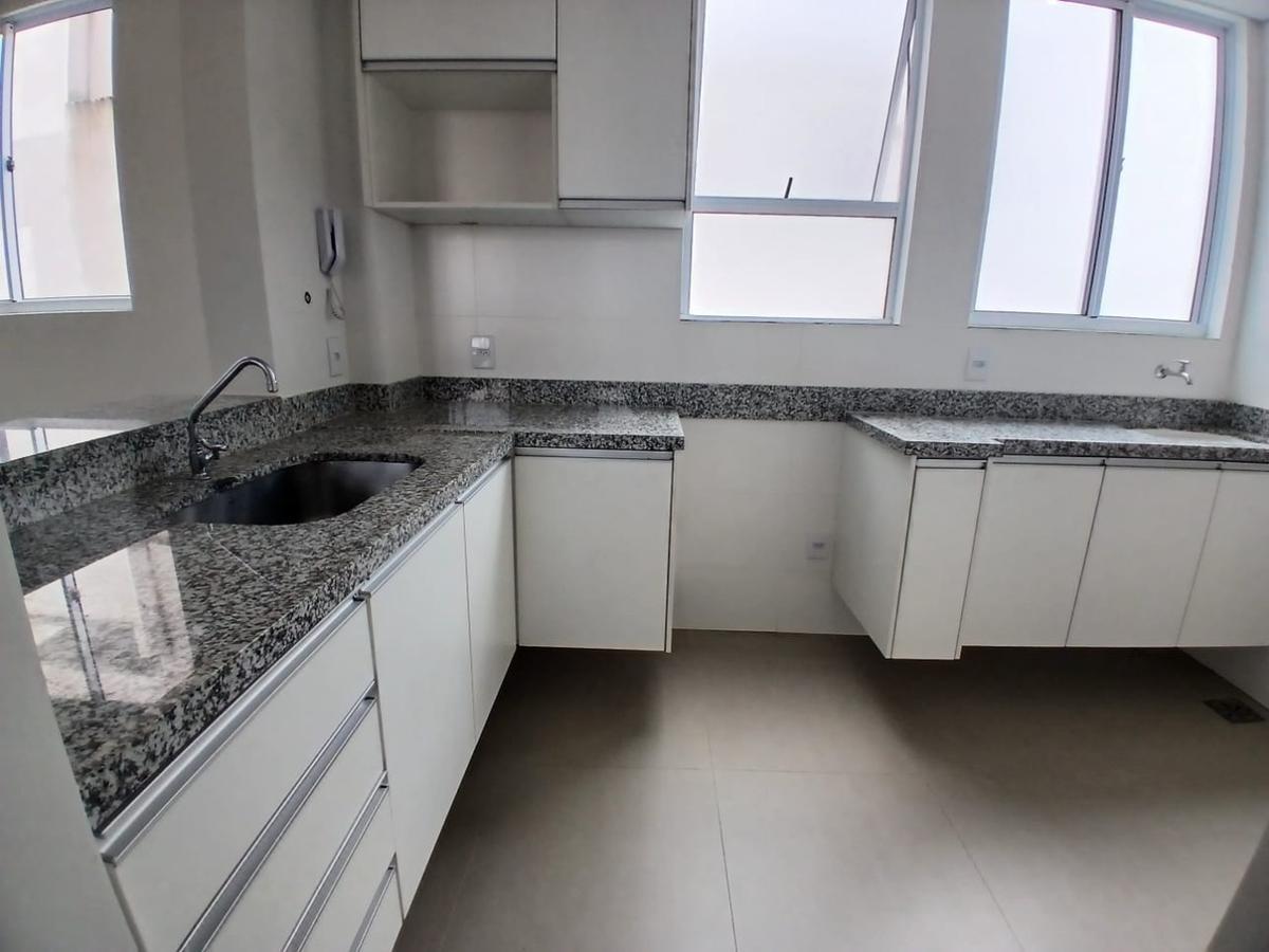 Apartamento, Ana Lúcia, 2 Quartos, 2 Vagas, 1 Suíte