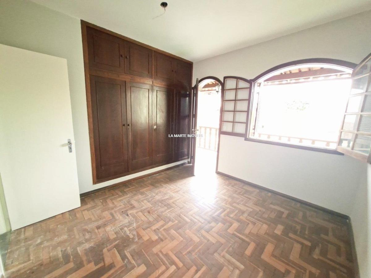 Casa, Jardim Riacho das Pedras, 3 Quartos, 8 Vagas, 1 Suíte