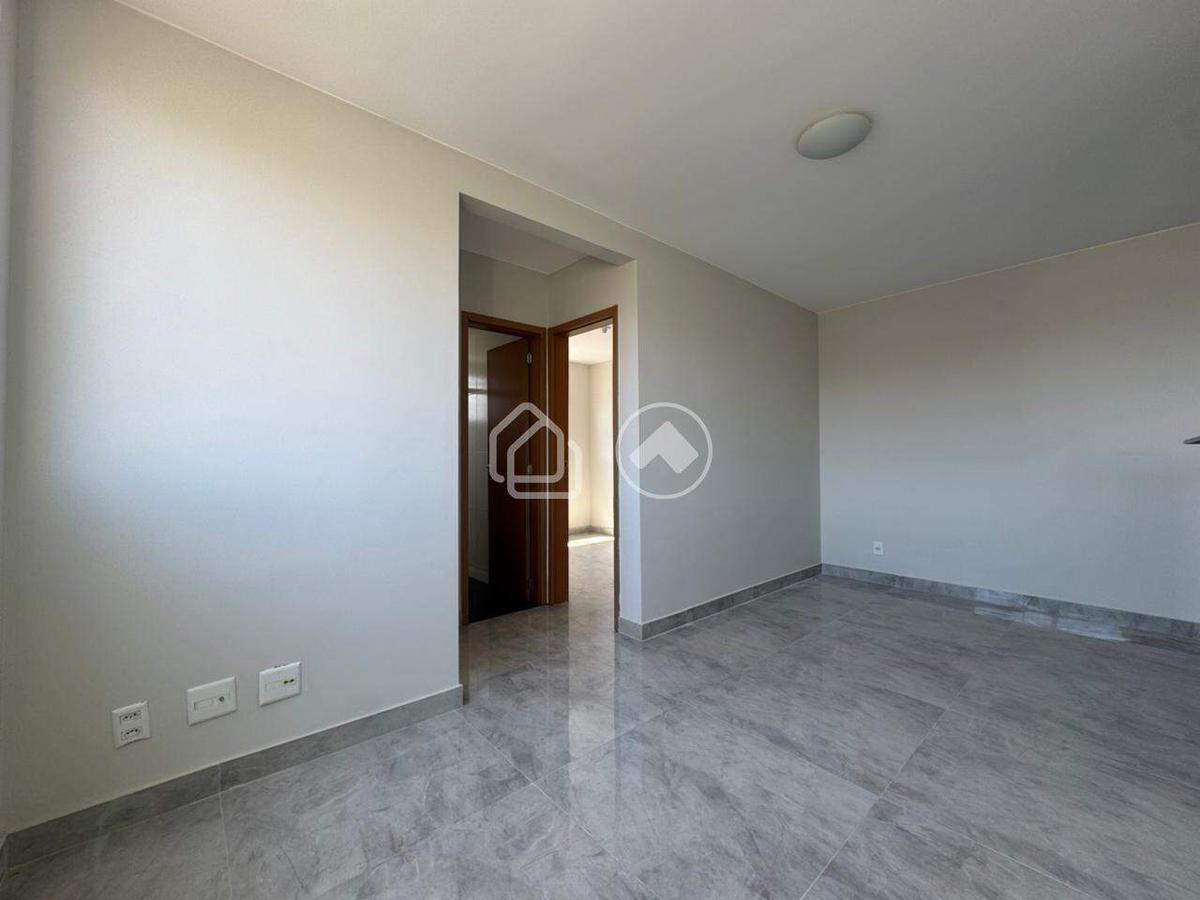 Apartamento, Cabral, 2 Quartos, 1 Vaga