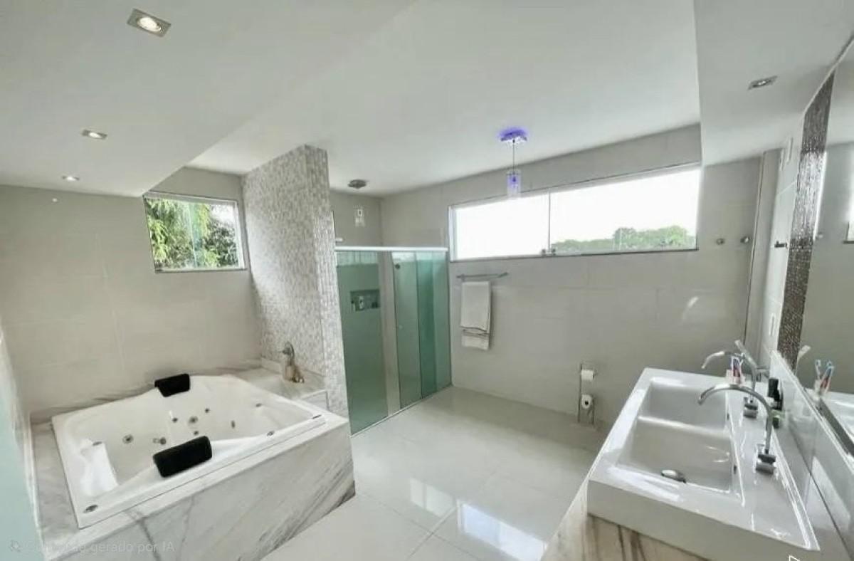 Casa, Trevo, 4 Quartos, 10 Vagas, 4 Suítes