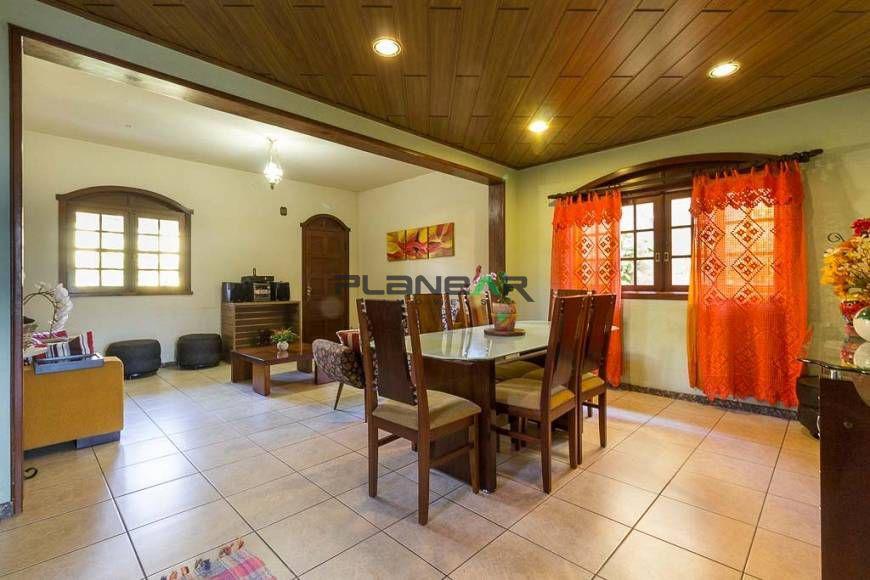 Casa, Água Branca, 3 Quartos, 4 Vagas, 2 Suítes