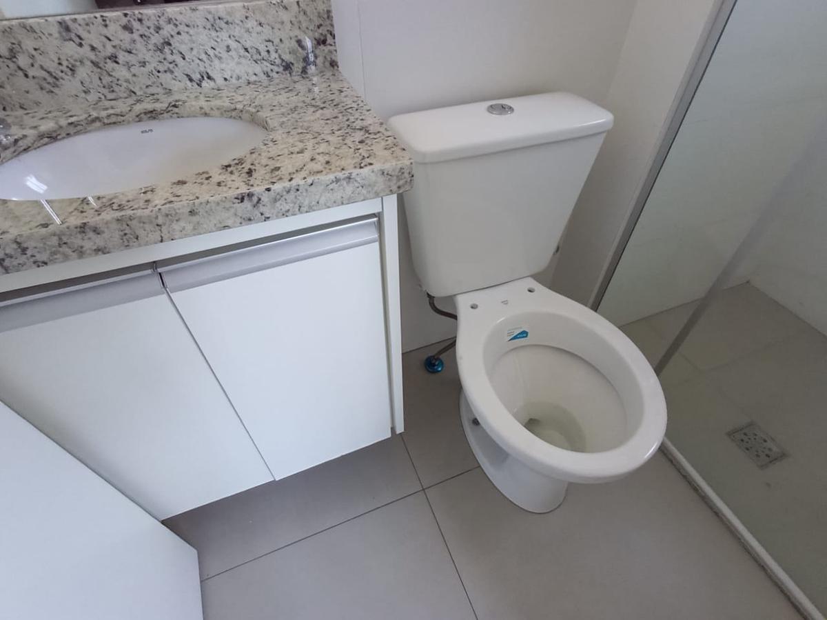 Apartamento, Floresta, 1 Quarto, 0 Vaga
