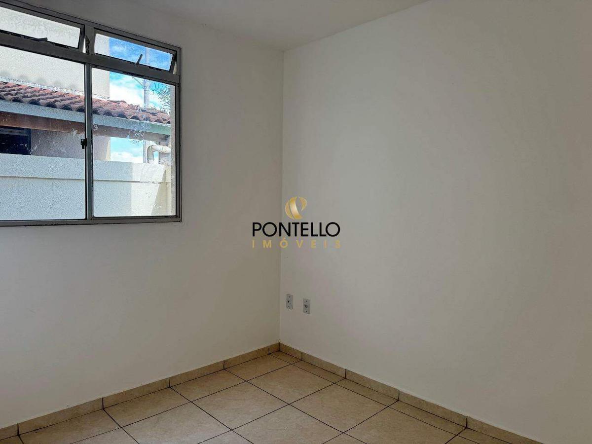 Apartamento, Titamar, 2 Quartos, 1 Vaga