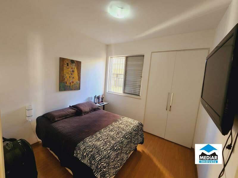 Apartamento, Funcionários, 4 Quartos, 2 Vagas, 1 Suíte