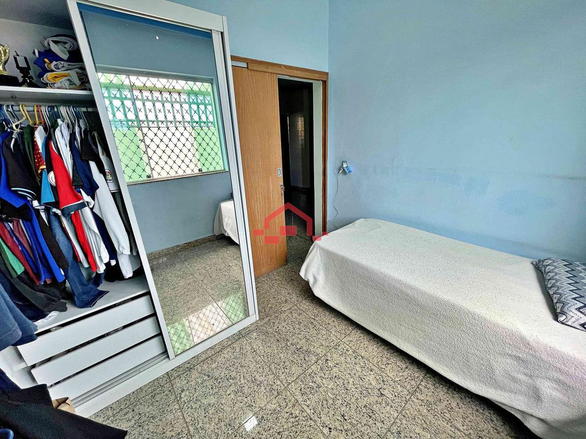 Casa, Dom Bosco, 5 Quartos, 2 Vagas, 2 Suítes
