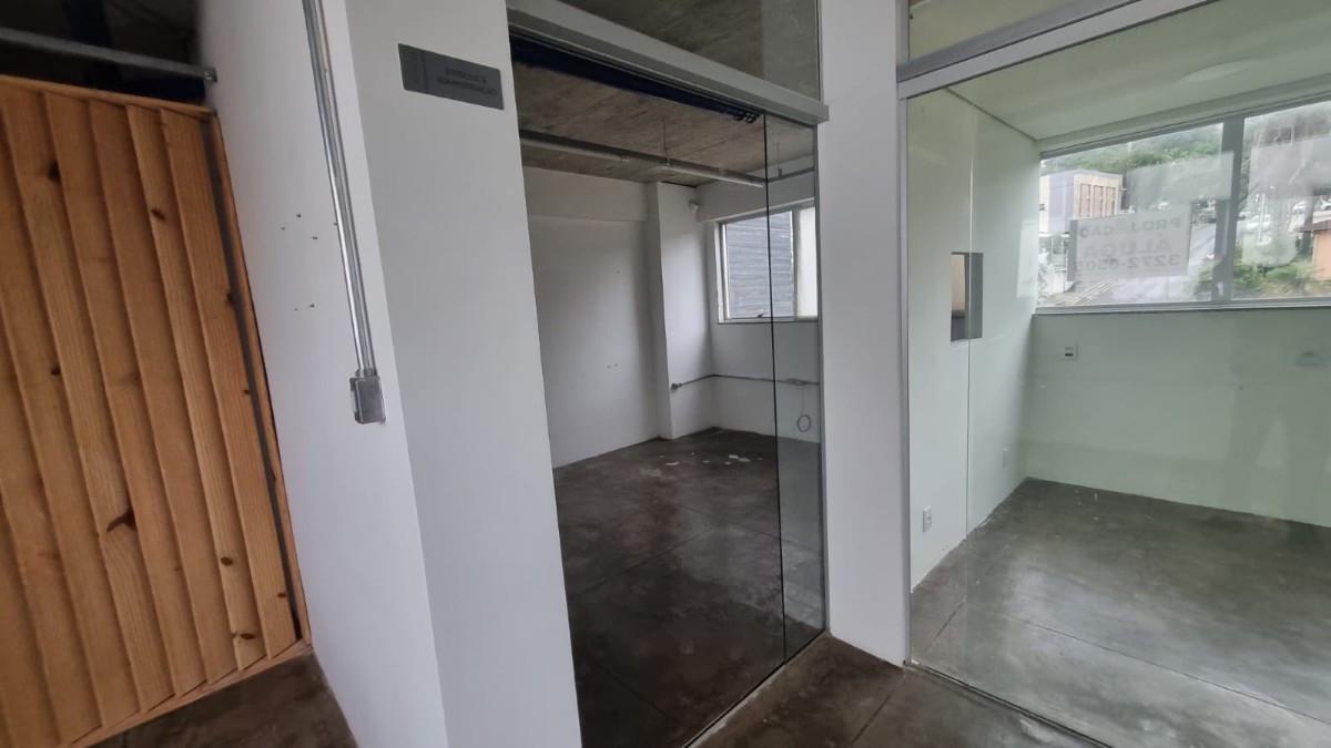 Sala, Santa Lúcia, 0 Quarto, 0 Vaga