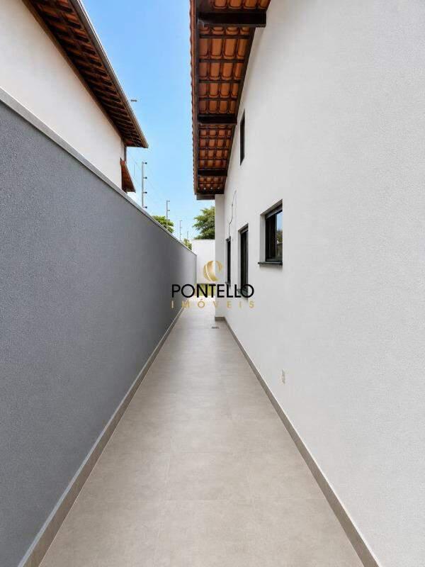 Casa, Jardim Europa, 4 Quartos, 3 Vagas, 1 Suíte