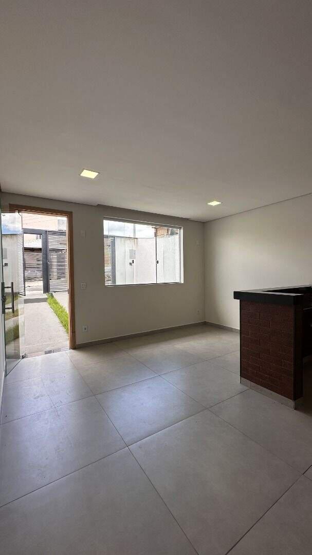 Casa, Novo Centro, 3 Quartos, 2 Vagas, 1 Suíte
