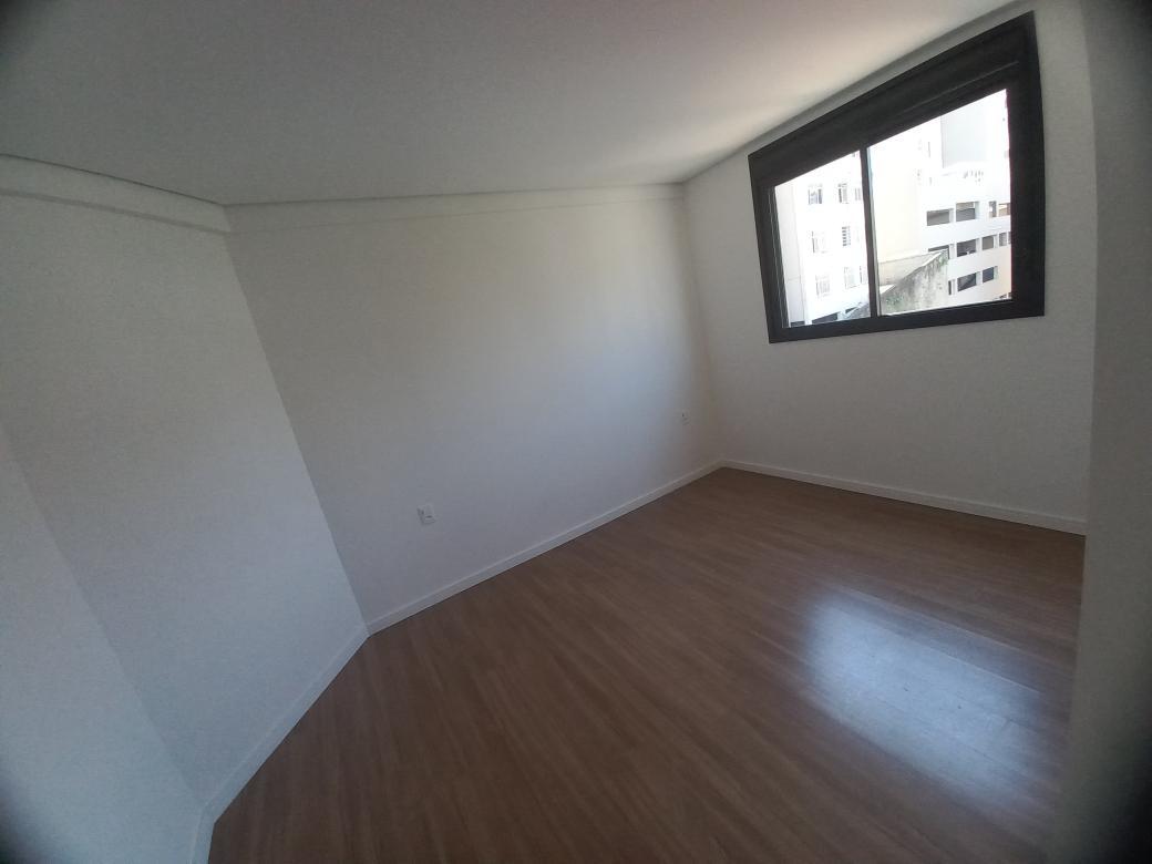 Cobertura, Serra, 2 Quartos, 2 Vagas, 1 Suíte