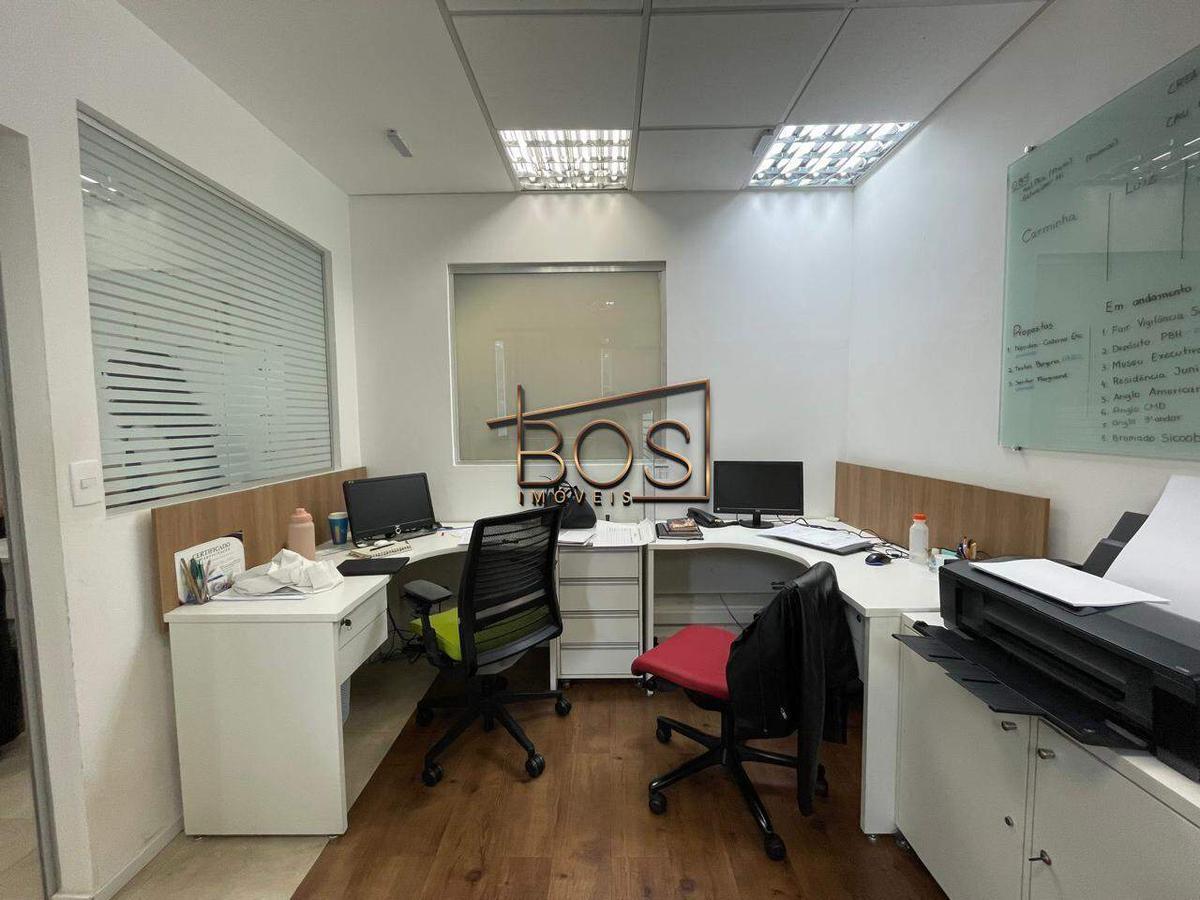 Casa, Vila Paris, 6 Quartos, 4 Vagas