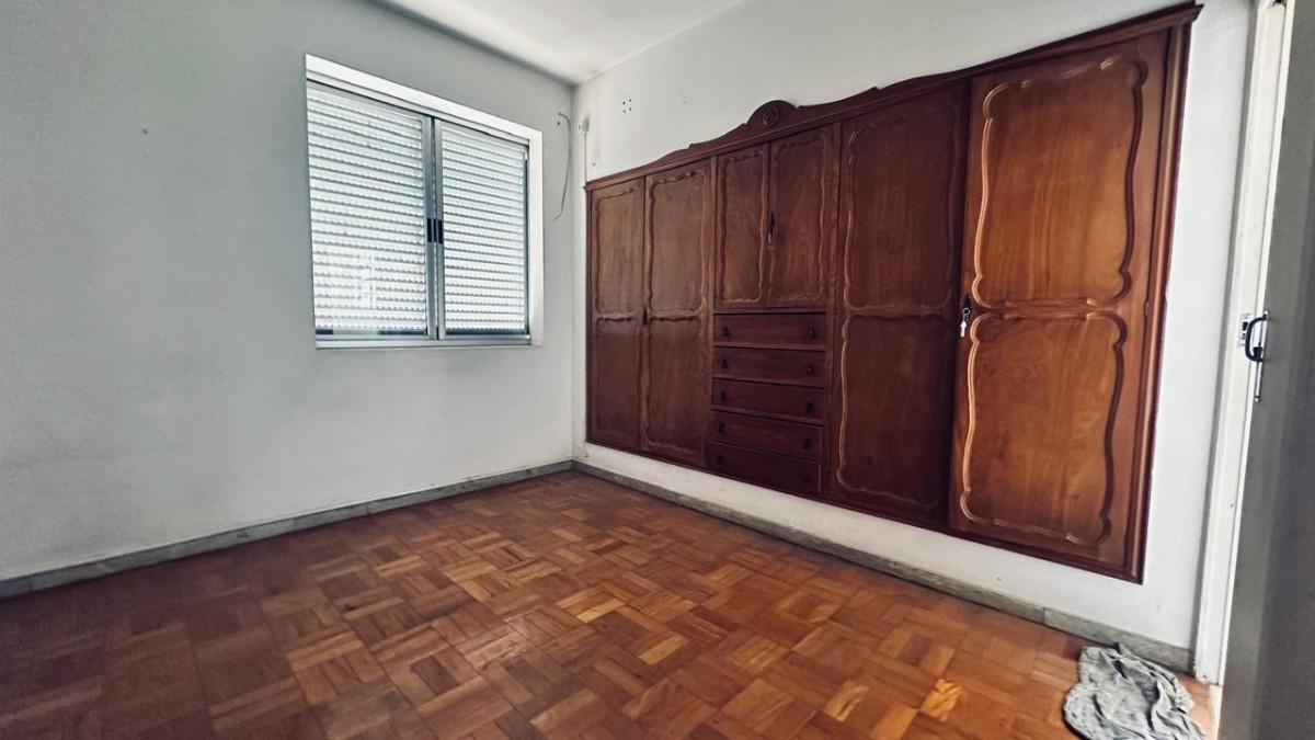 Casa, Barroca, 4 Quartos, 2 Vagas, 1 Suíte
