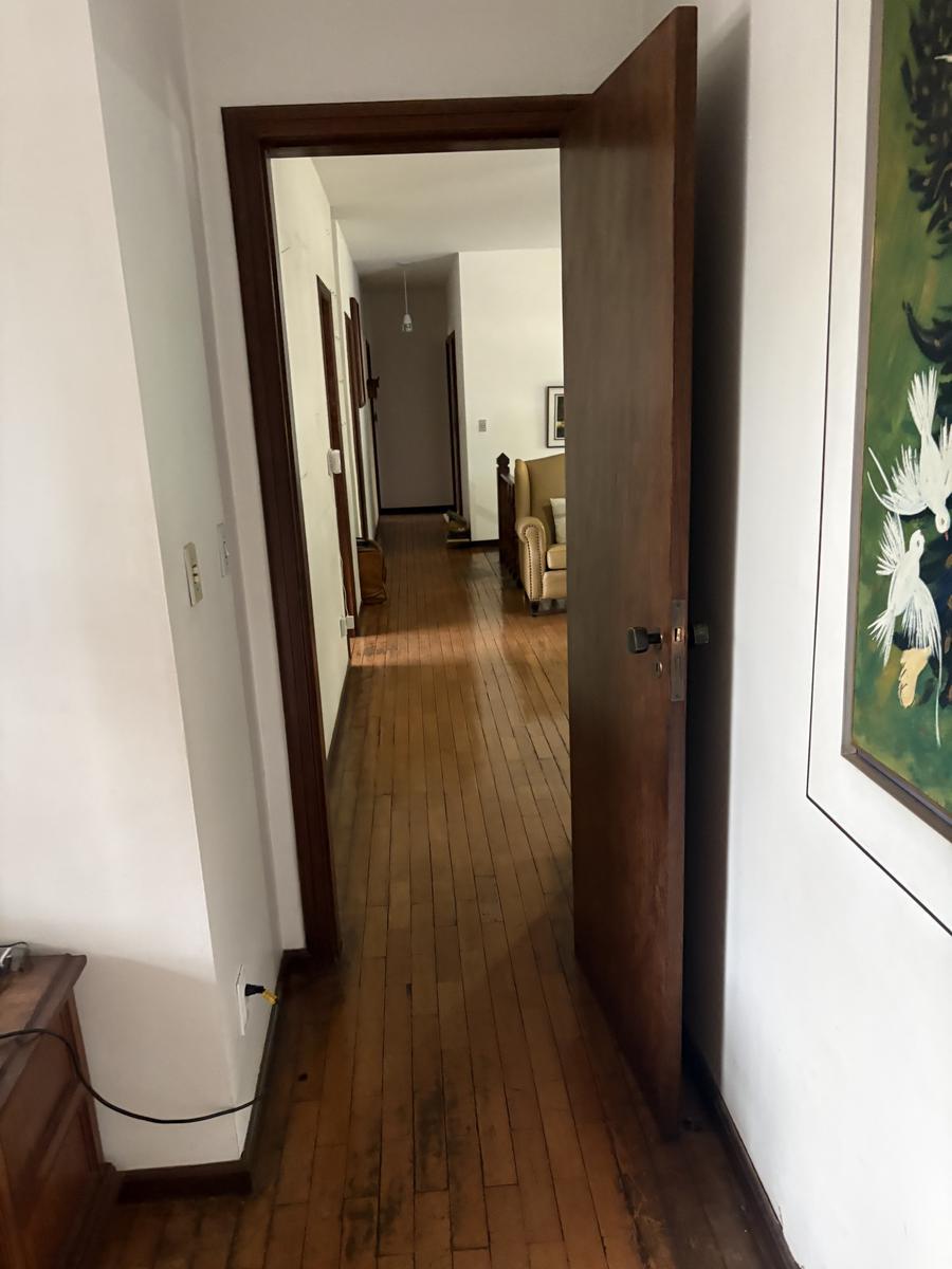Casa, Vila Paris, 5 Quartos, 3 Vagas, 1 Suíte