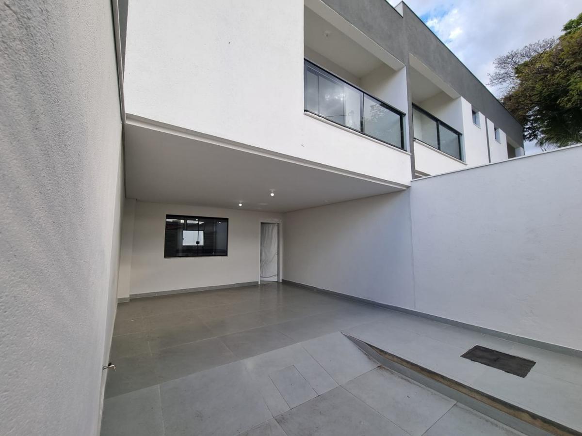 Casa, Floramar, 3 Quartos, 2 Vagas