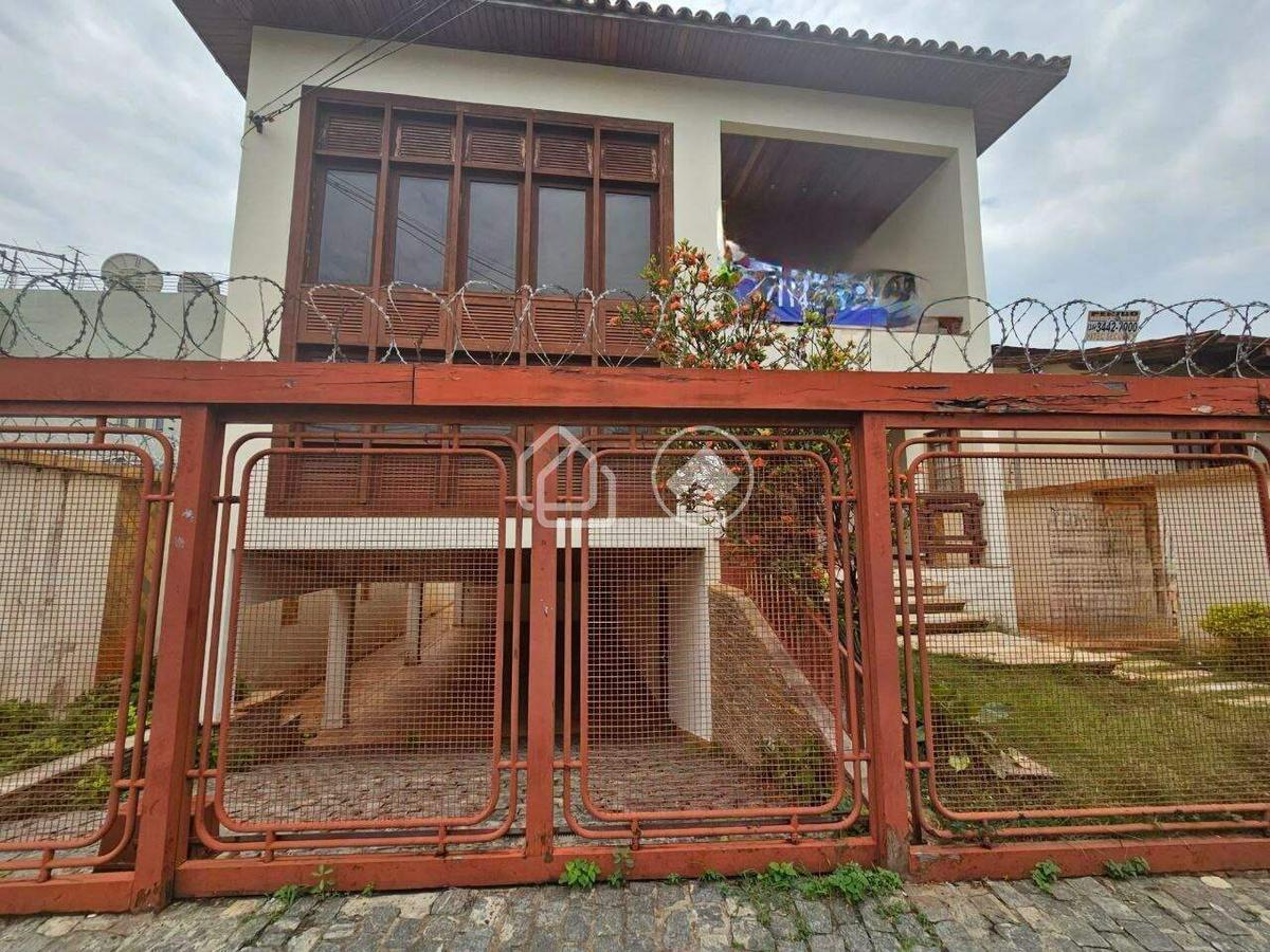 Casa, Santa Teresa, 8 Quartos, 6 Vagas, 2 Suítes