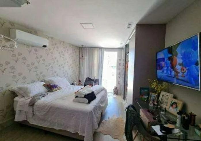 Casa, Estoril, 3 Quartos, 6 Vagas, 3 Suítes