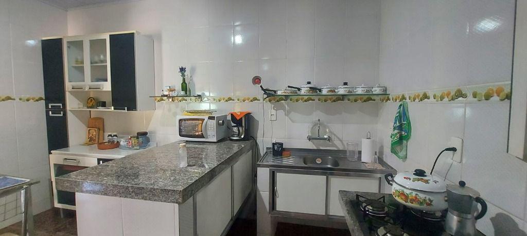 Fazenda, Ravena, 3 Quartos, 0 Vaga, 3 Suítes