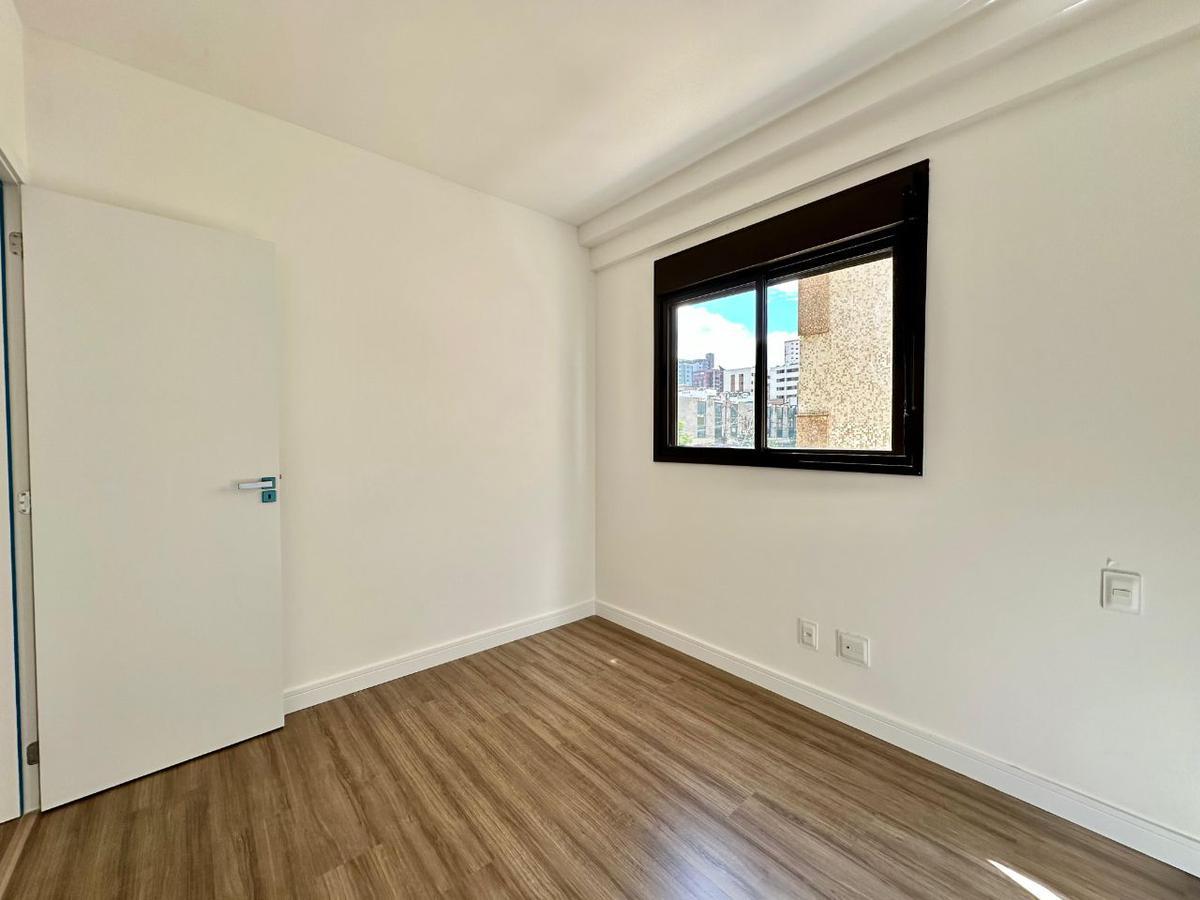 Apartamento, Funcionários, 3 Quartos, 2 Vagas, 1 Suíte