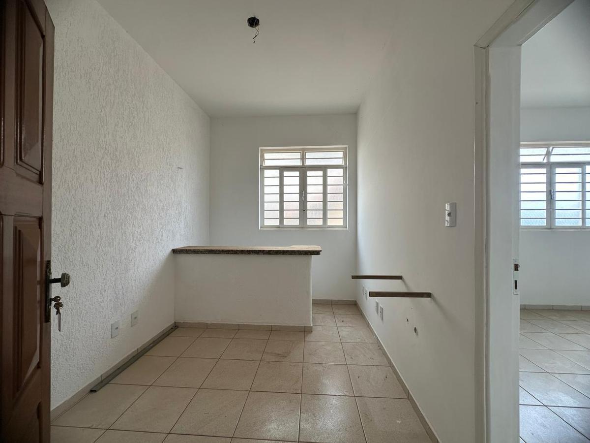 Andar, Centro, 0 Quarto, 0 Vaga