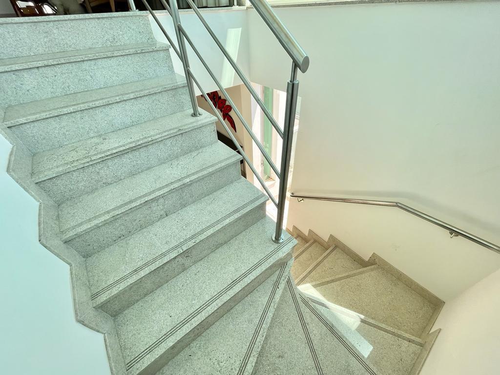 Cobertura, São José, 4 Quartos, 4 Vagas, 2 Suítes