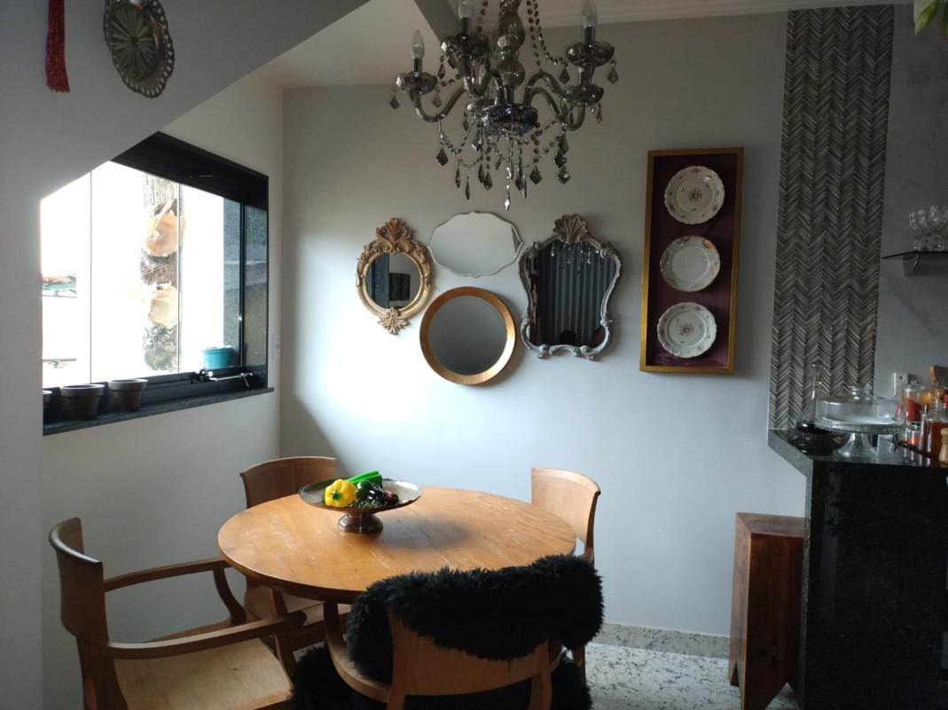 Casa, Cachoeirinha, 2 Quartos, 1 Vaga