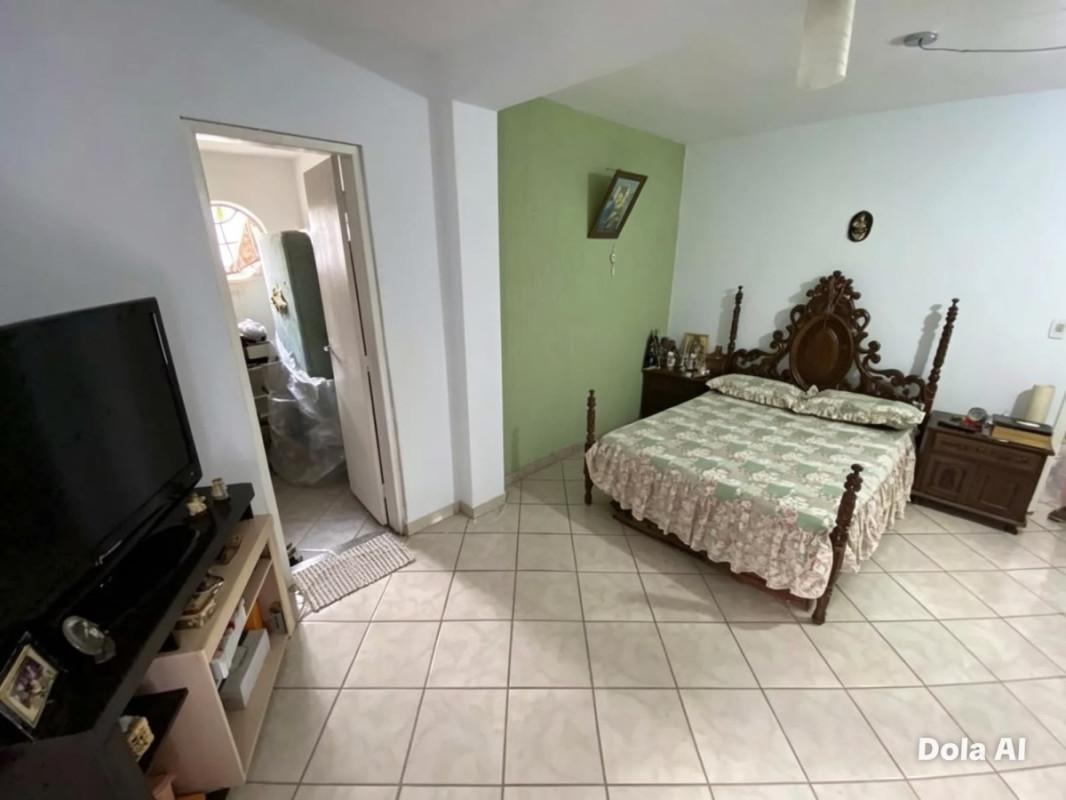 Casa, Teixeira Dias (barreiro), 4 Quartos, 0 Vaga