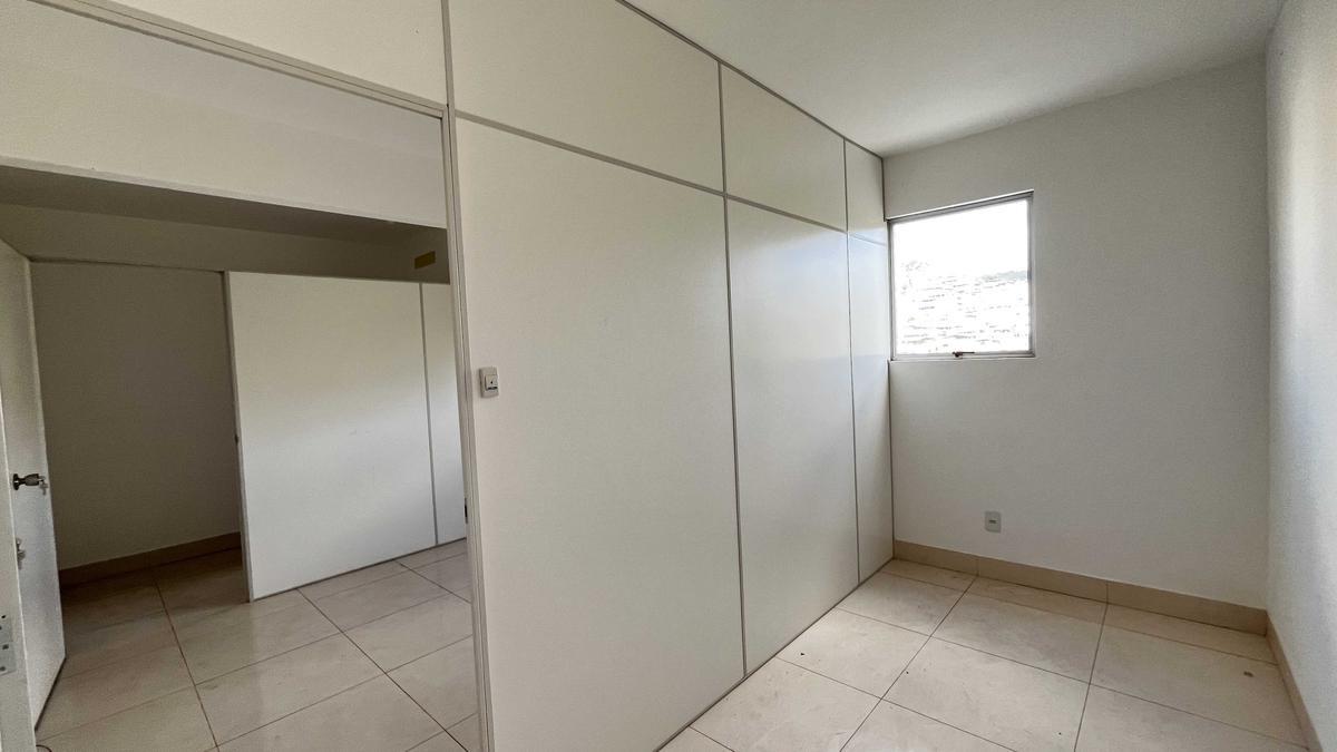 Sala, Centro, 0 Quarto, 1 Vaga