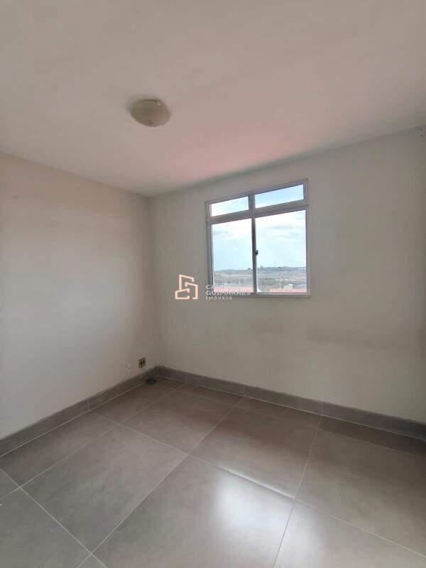 Casa, Solar do Barreiro, 2 Quartos, 1 Vaga