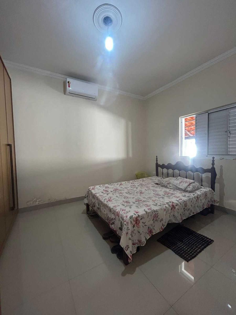 Casa, São Salvador, 2 Quartos, 3 Vagas