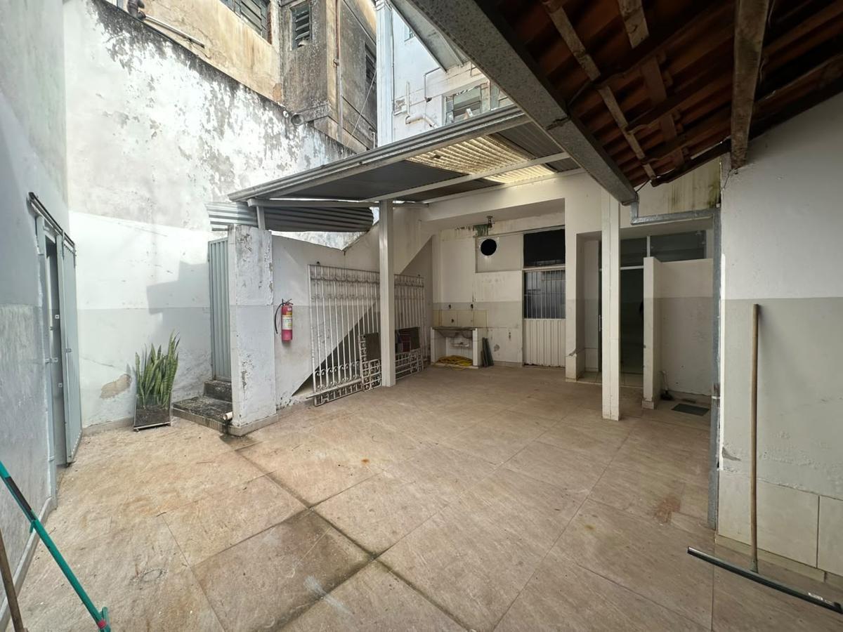 Andar, Centro, 0 Quarto, 0 Vaga