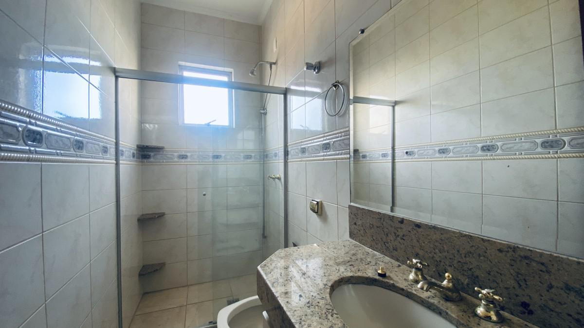 Casa, Ouro Preto, 3 Quartos, 5 Vagas, 1 Suíte