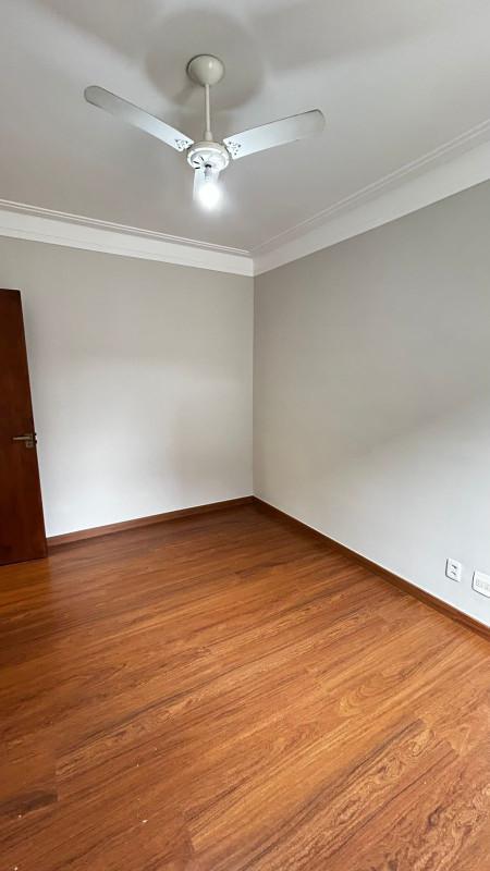 Cobertura, Castelo, 5 Quartos, 2 Vagas, 1 Suíte