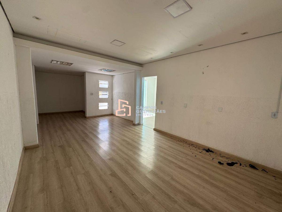 Casa Comercial, Barreiro