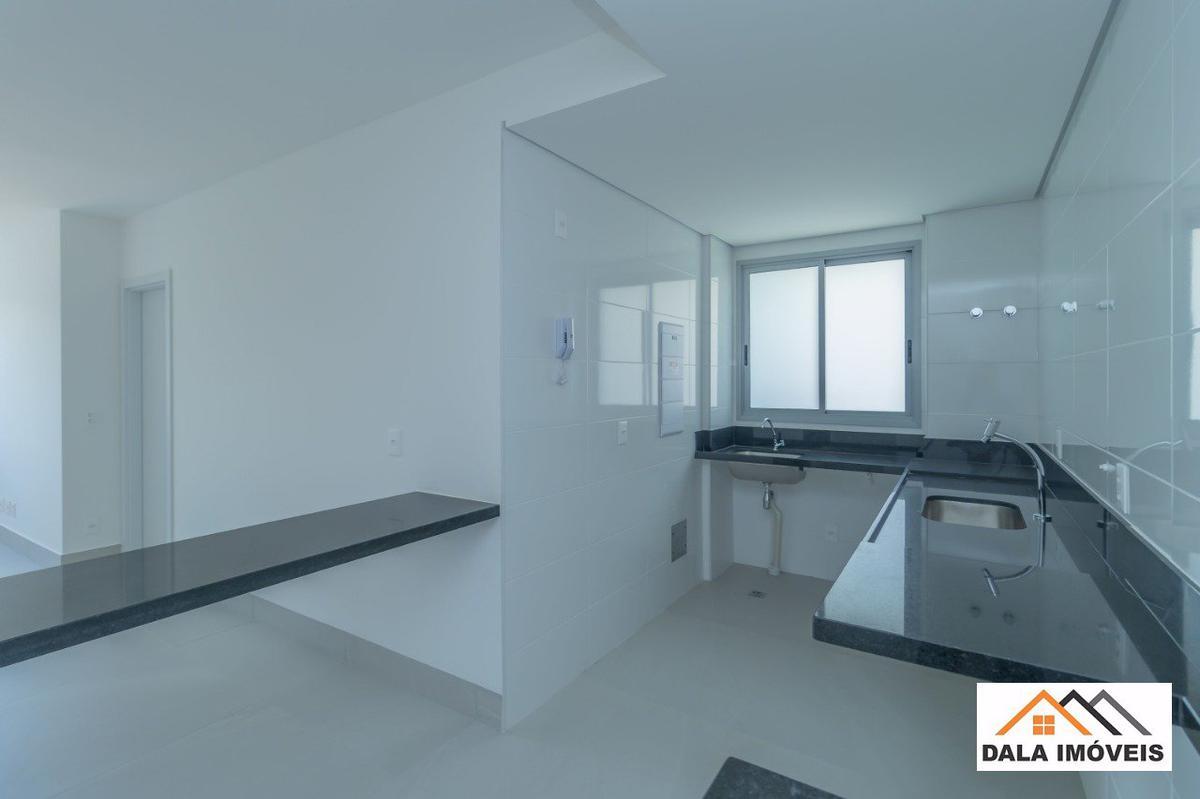 Apartamento, Sagrada Família, 3 Quartos, 2 Vagas, 1 Suíte