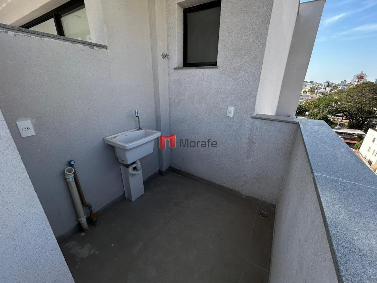 Apartamento, Sagrada Família, 4 Quartos, 2 Vagas, 1 Suíte