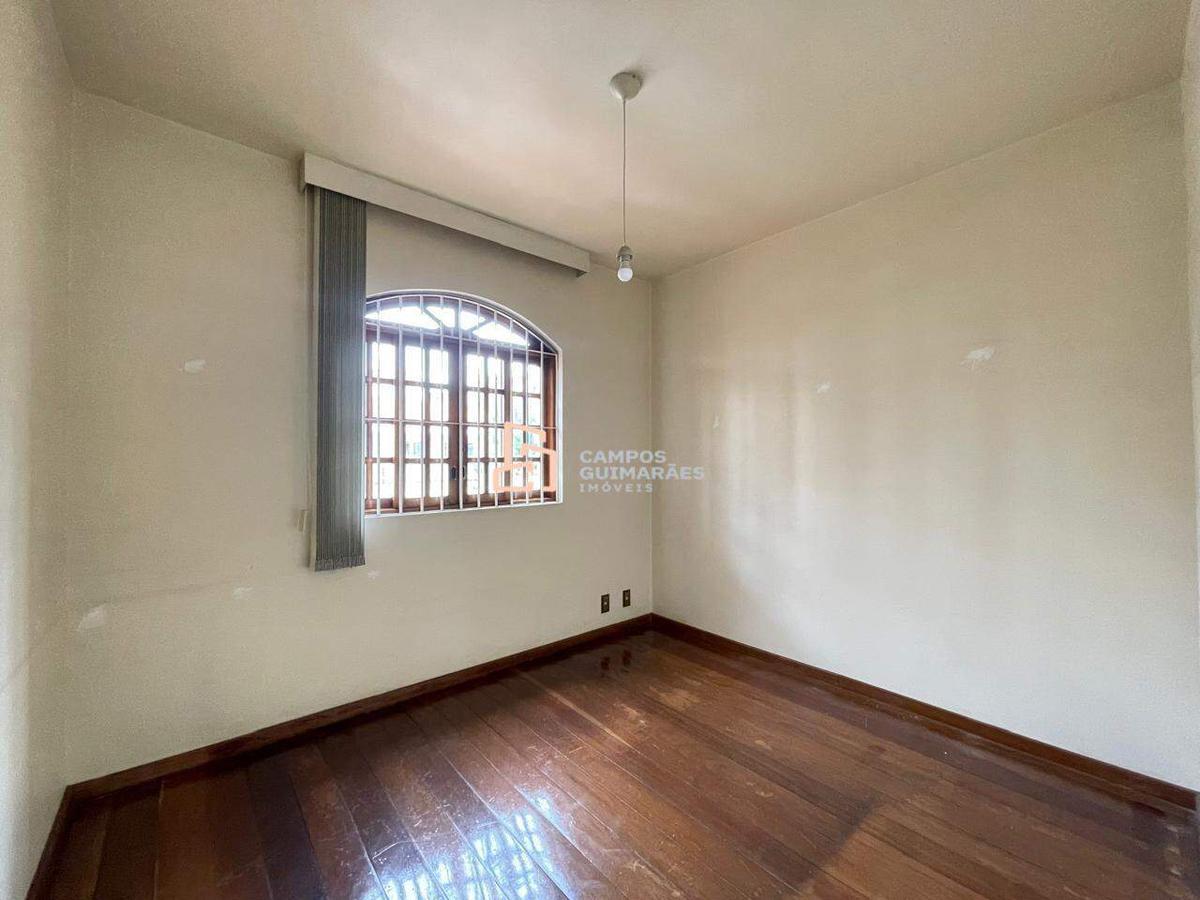 Casa, Serrano, 4 Quartos, 2 Vagas, 2 Suítes