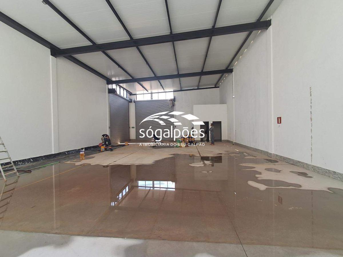 Galpão, Jardim Canadá