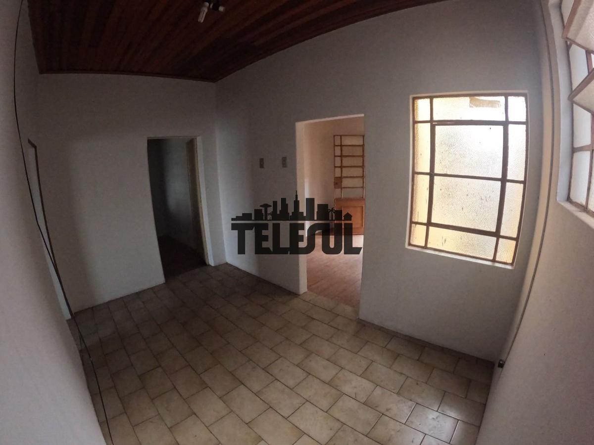 Casa, Centro, 3 Quartos, 0 Vaga