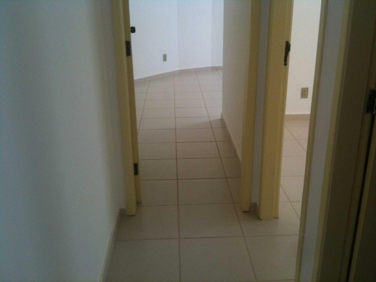 Apartamento, Estoril, 2 Quartos, 1 Vaga