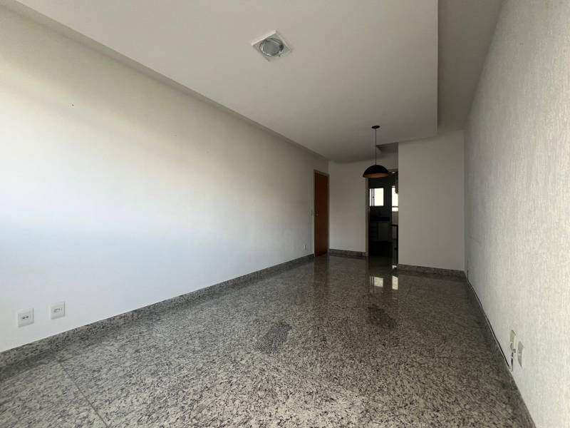 Apartamento, Sagrada Família, 3 Quartos, 2 Vagas, 1 Suíte