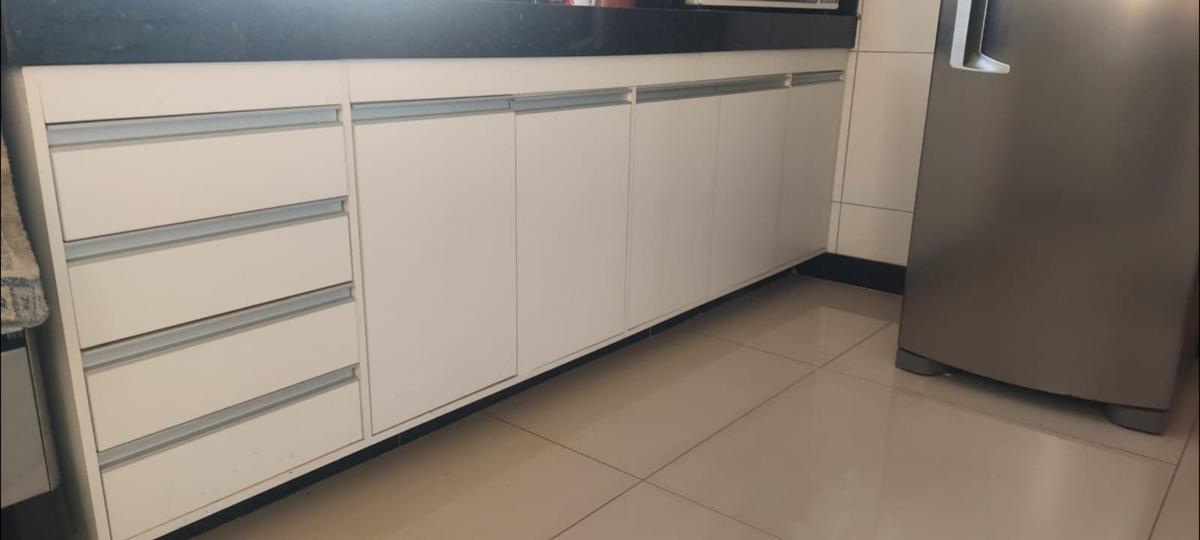 Cobertura, Cabral, 3 Quartos, 2 Vagas, 1 Suíte