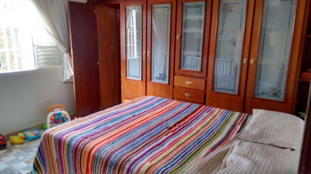 Casa, Santa Terezinha, 4 Quartos, 3 Vagas, 2 Suítes