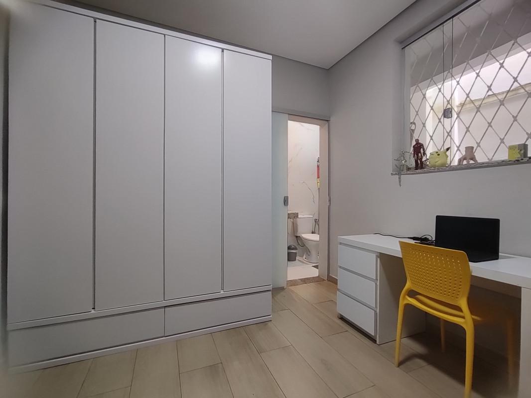 Casa, Nova Suíssa, 4 Quartos, 5 Vagas, 4 Suítes