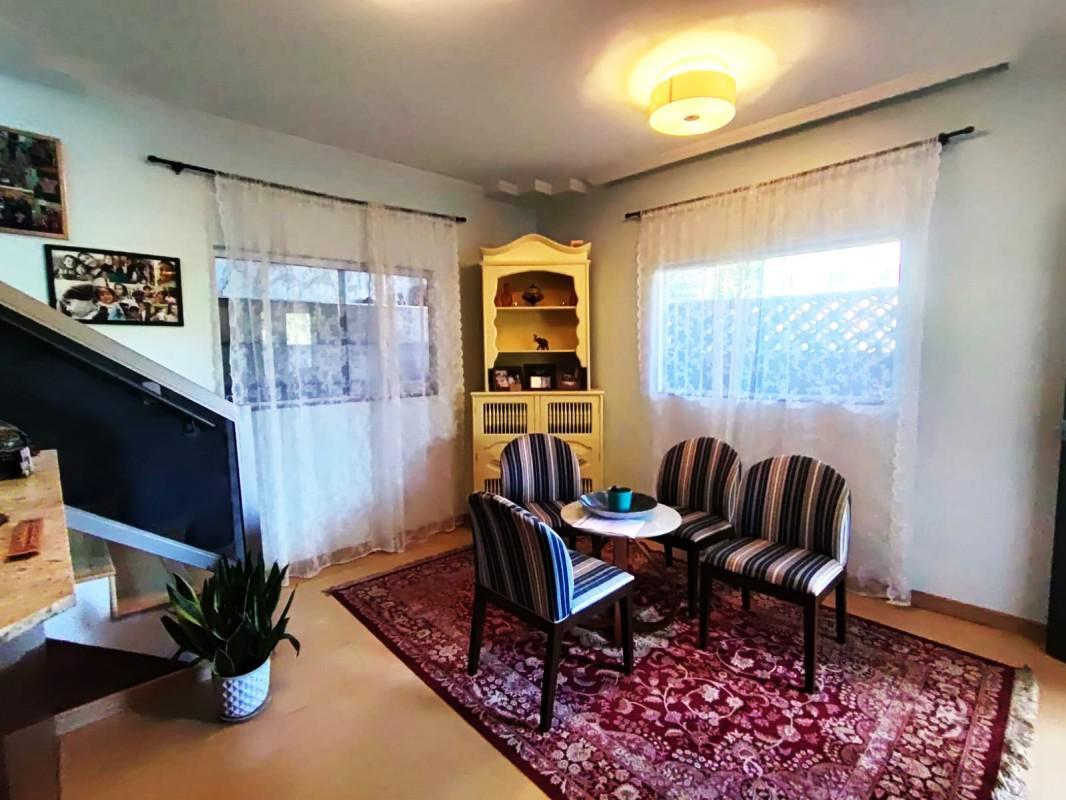 Casa, Europa, 8 Quartos, 3 Vagas, 2 Suítes