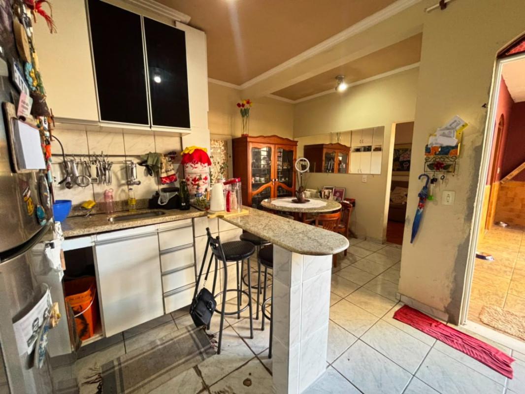 Casa, Graça, 3 Quartos, 1 Vaga, 1 Suíte