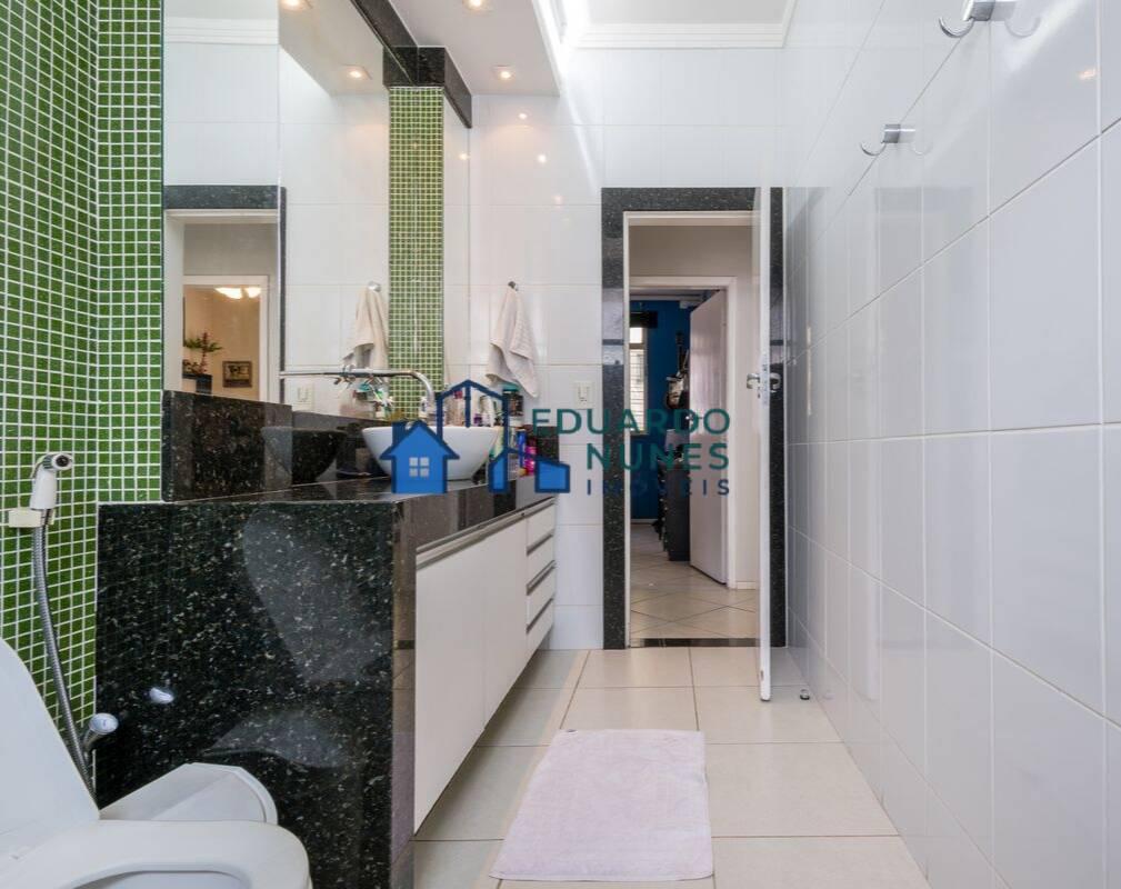 Apartamento, Funcionários, 4 Quartos, 1 Vaga, 1 Suíte