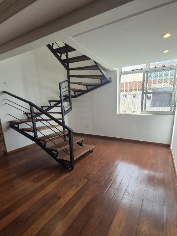 Cobertura, Buritis, 3 Quartos, 2 Vagas, 1 Suíte